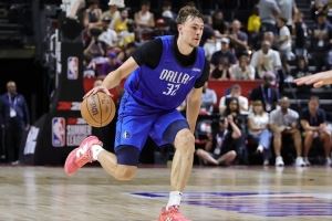 贝弗利谈弗拉格:对一个从未打过NBA的人来说 排第52太TM高了