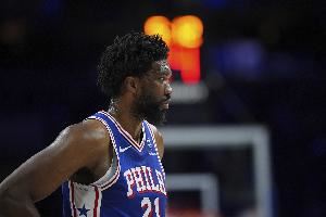 恩比德:大家都知道我想打球 跟大多数NBA球员相比我的运气真的差
